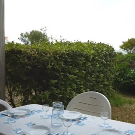 Meuble 4 Pers. Avec Terrasse Et Parking A - Fr-1-825-9 *